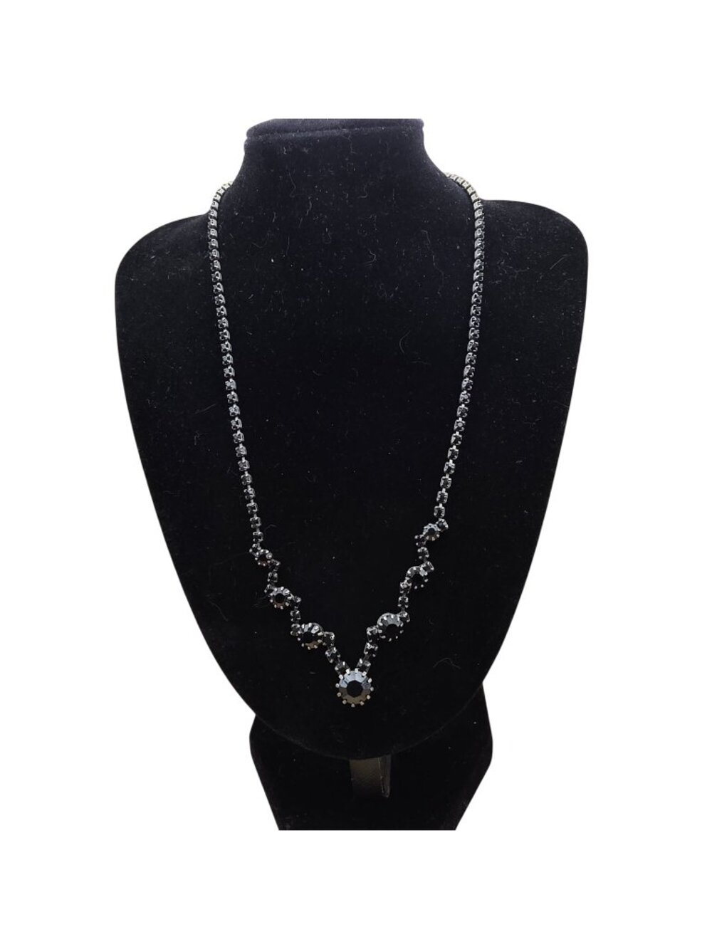 Vintage 17in Rhinestone Necklace 90s Graduated Drop Bridal Coquette Whimsigoth P
